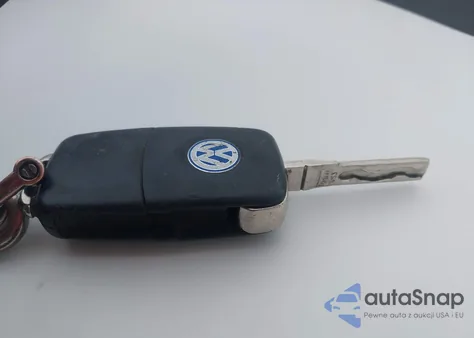 2007 Volkswagen Eos 2.0T from USA, damaged, VIN WVWBA71F97V021203